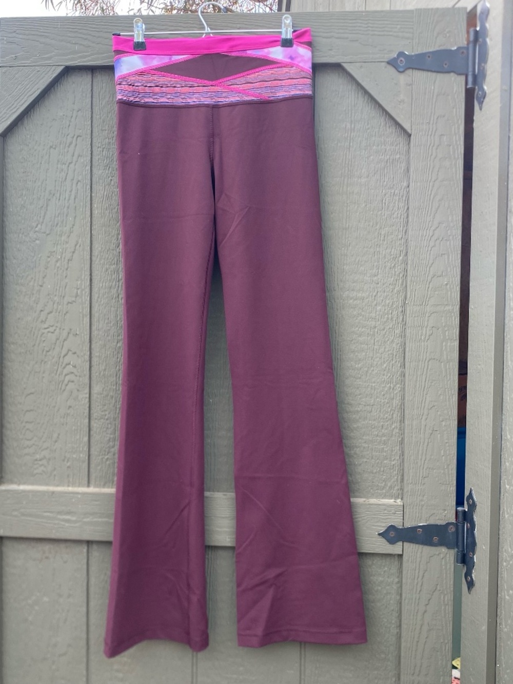 EUC Lululemon Groove Pant sz 6 Bordeaux Drama Space Dye Quilt